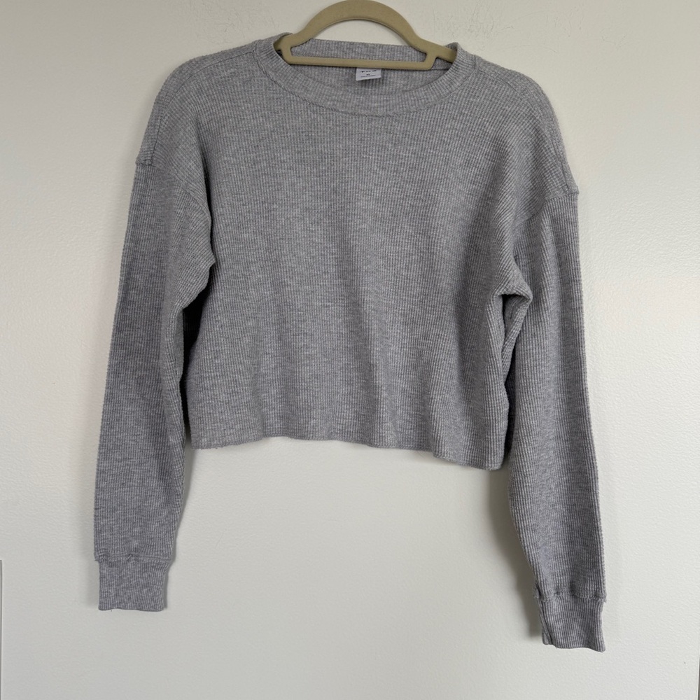 TNA Aritzia Gray Waffle Knit Cropped Raw Hem Top, Sz. XS